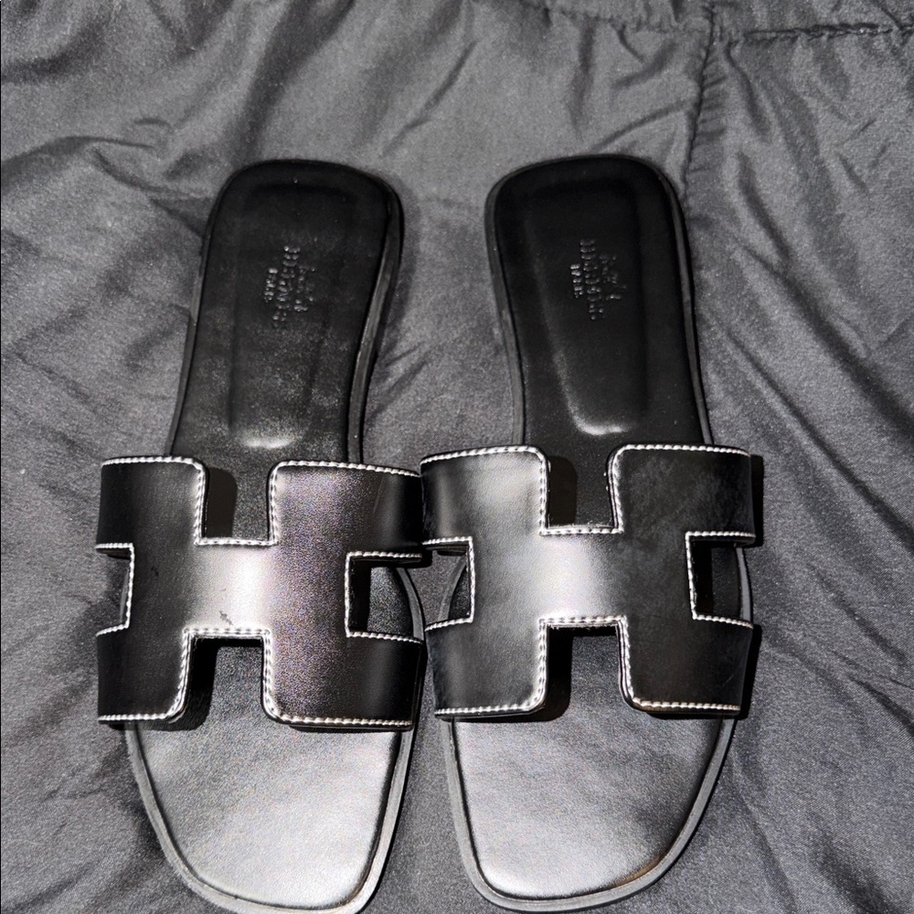 Hermes Oran black sandals